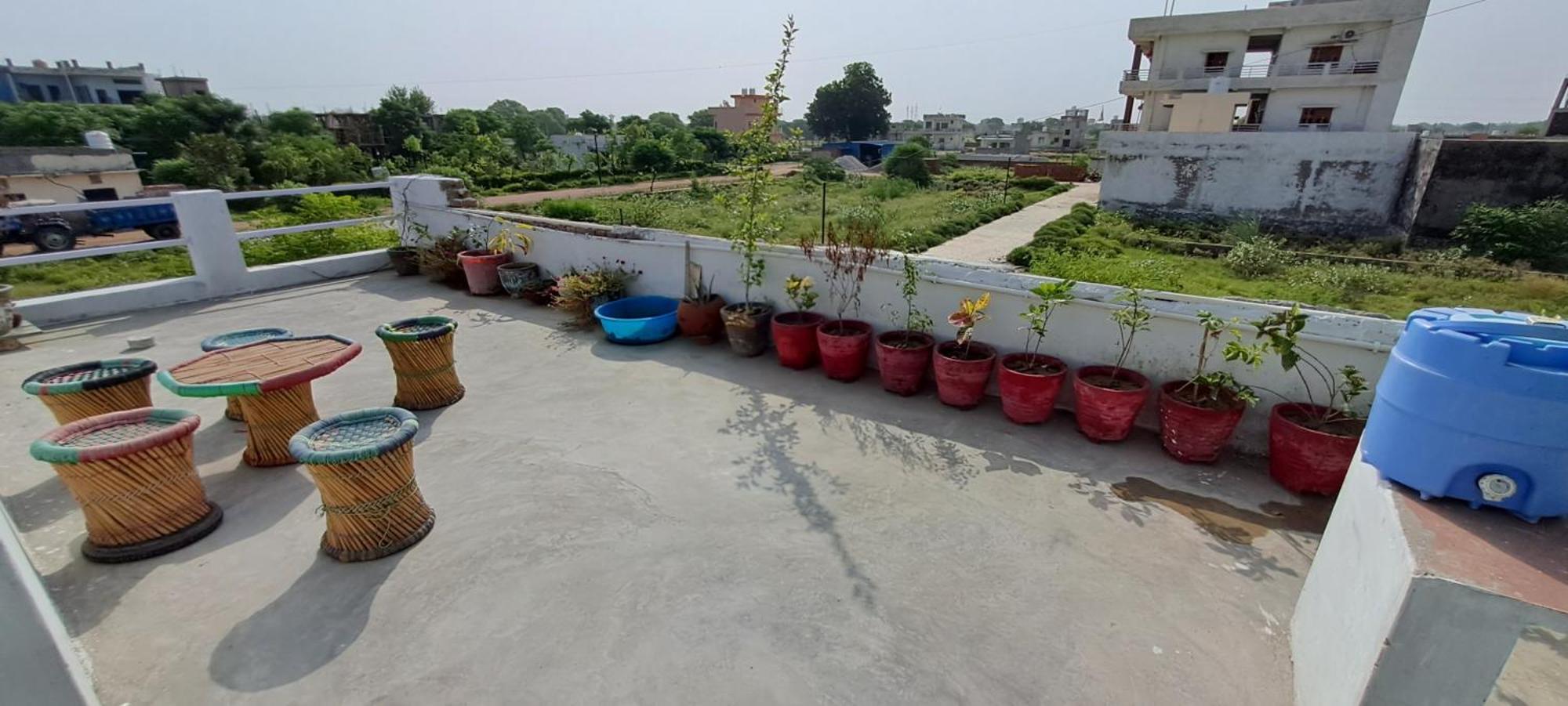 Vrinda Homestay Vrindāvan Екстериор снимка
